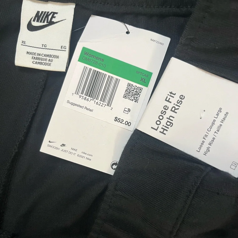 Nike Women’s XL Jersey Black High Rise Loose Fit Shorts Sportswear Pockets NWT